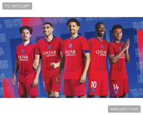 巴黎圣日耳曼全新2025-26赛季第四球衣发布尽显优雅与时尚魅力